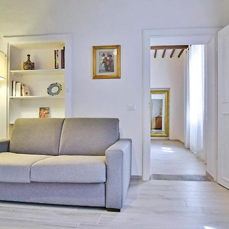 1 Bedroom Gorgeous Apartment In Arezzo Kültér fotó